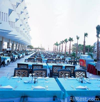 Queens Park Resort 31